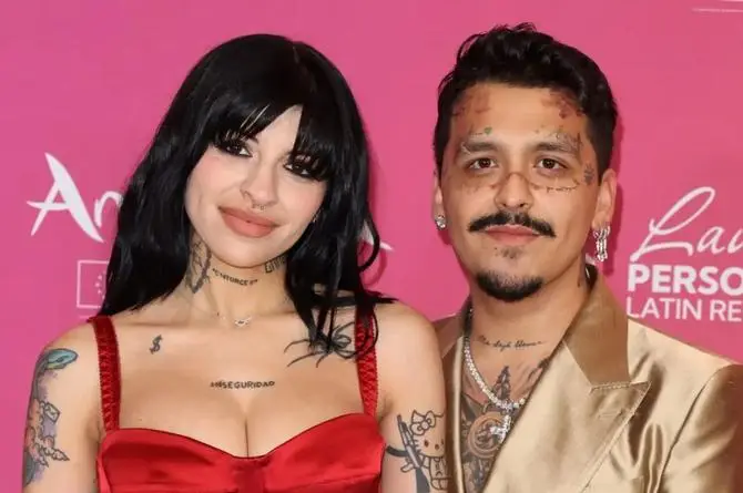 ¡Tracaaa! Christian Nodal exige a Cazzu cuentas claras de los gastos de su hija 